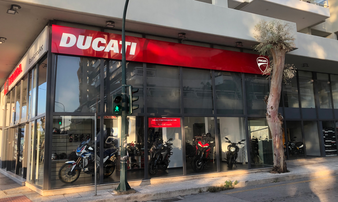 ducati red